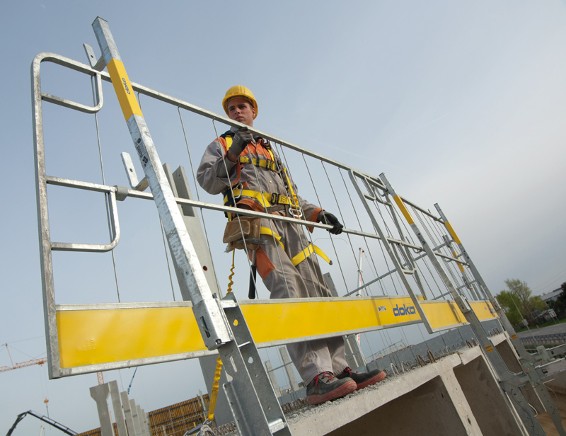 The Edge protection system XP from Doka is a universal safety solution for all edge protection needs.