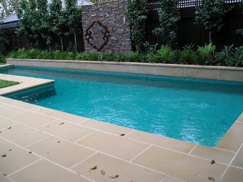 KHD supply a number of pool projects and Sandstone is a popular choice.