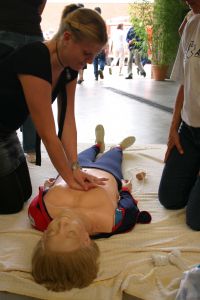'If people are unwilling or unable to do ventilations, they should at least do chest compressions.'