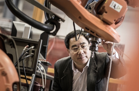 UOW's Professor Li has 19 years research experience in materials science and engineering. Credit: UOW