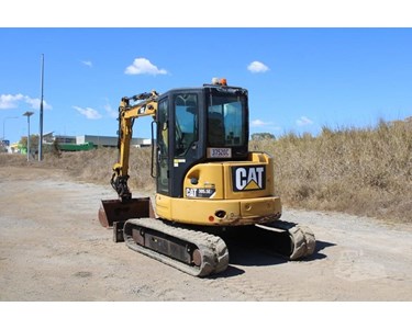 Caterpillar - Used Mini Excavator | 2015 Caterpillar 305.5E2CR