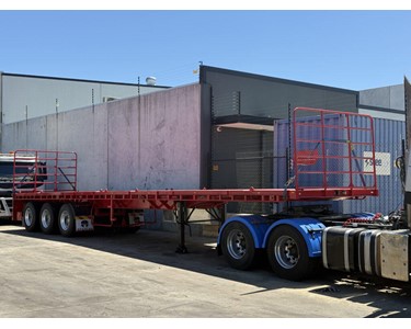 Spartan Flat Top Trailers