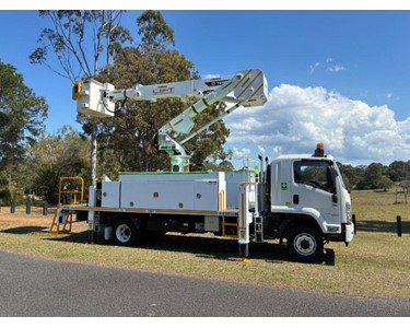 Terex - Insulated Truck Mounted EWP - TL45 - 15.6m