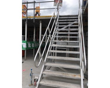 SafeSmart Access - Stairs | AdjustaForm Craneable Stair