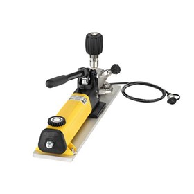 Hydraulic Table Top Test Pump Type P700.T by Ross Brown Sales