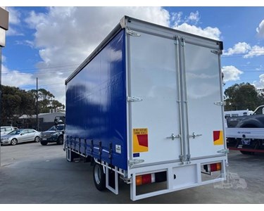 Hyundai - Curtainsider Truck | 2025 EX9 MIGHTY