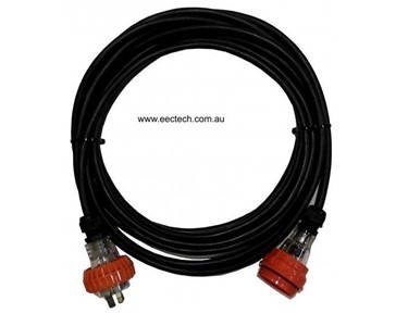 EEC Technical Services - 15 Amp 50m Rubber insulated Industrial Extension Lead.