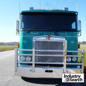 Used 2001 Kenworth K104 LOW ROOF Truck