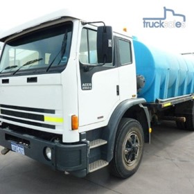 Water Truck | 2000 International 2350G 14000L