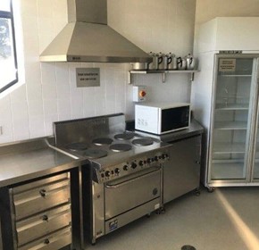 Equipment Essentials that Every Commercial Kitchen Needs Equipment Essentials that Every Commercial Kitchen Needs