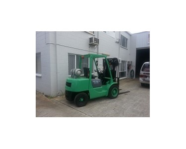 Mitsubishi - Used Forklift for Sale | FG30 (SF326)