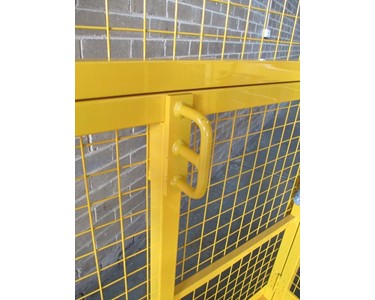 The King Materials Handling Fork Attached Safety Cage.