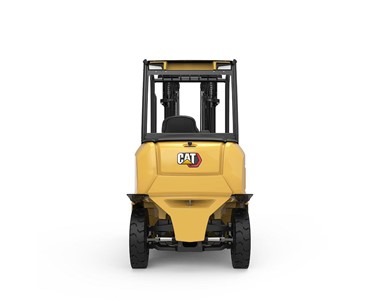 Cat - 4-Wheel Electric Forklift | 4-5.5 Tonne