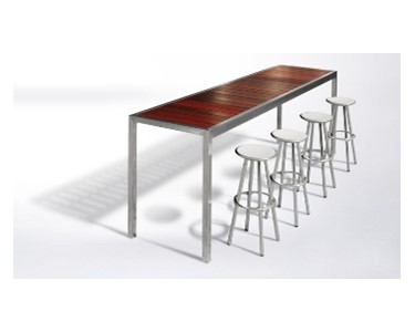 Bar Table | Alfresco