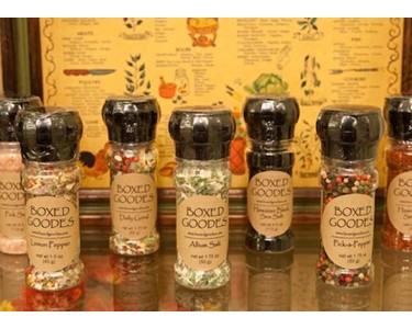 Glass Spice Bottles with Grinder | PACKSPEC