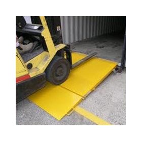 Container Ramps with 6500kg Capacity | Lift Truck Brokers