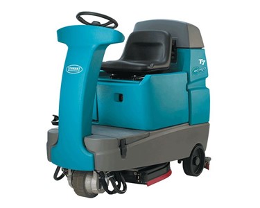 Micro Ride-on Scrubber | Tennant T7 