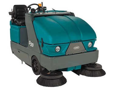Tennant - Compact Mid-size Ride-on Sweeper | S20