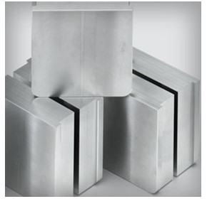 Moldset design for low pressure molding Moldset design for low pressure molding