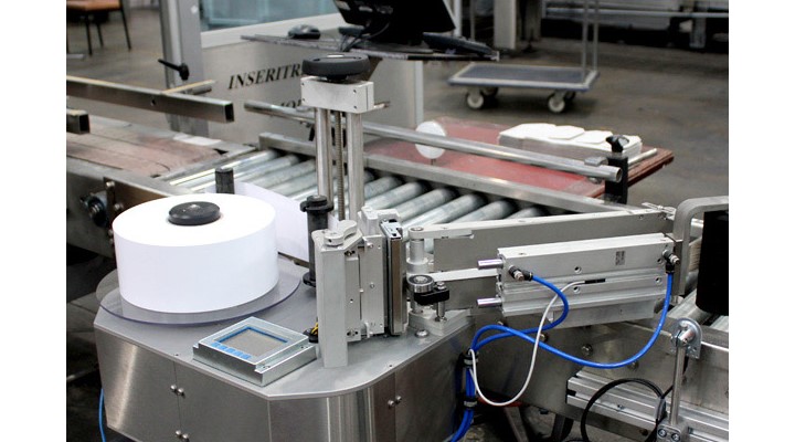 The HM Linerfree Labeller is a compact machine that can be attached to an existing production conveyor.