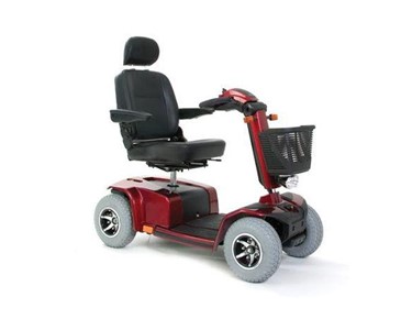 Pride Mobility - Mobility Scooter | Celebrity XL Deluxe