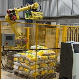 6 Axis Palletising Robot Payload 210kg | R-2000iB/210F