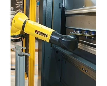 Machine Tending Robot Systems