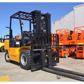 5T Diesel Forklift | FD50T-3F450SSFP  4.5m Triplex