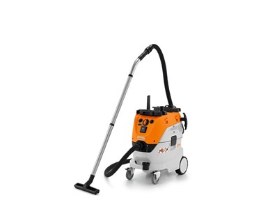 Wet and Dry Vacuum Cleaner | SE 133 ME