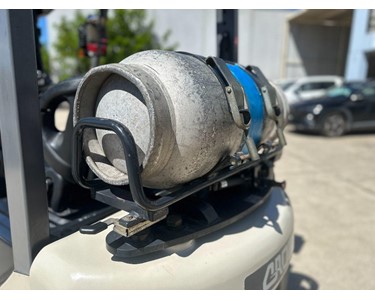 Crown 2.5T Gas Forklift - Crown 2.5T Gas Forklift - CCGC25E