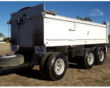 Used Dog Trailer | 2012 PEAK ENGINEERING Steel Tandem Axle 