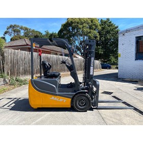 Battery Counterbalanced Forklift | 1.6T 3-Wheels EGS1848A
