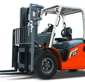 LPG/Diesel Forklift 4.0-5.5 Tonne | G3 Series LPG/Diesel Forklift 4.0-5.5 Tonne | G3 Series
