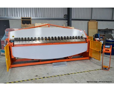 Hydraulic Pan Brake Folder Machines | Machtech HPF-2503NC