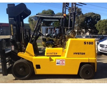Hyster - LPG Counterbalance Forklifts | S180XL/2