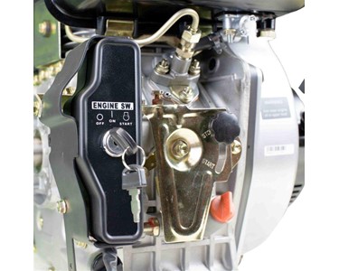 Thornado Stationary Diesel Engines | 12HP Electric Start