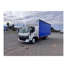 Curtainsider Truck | NQR 88/80-190 AM D42