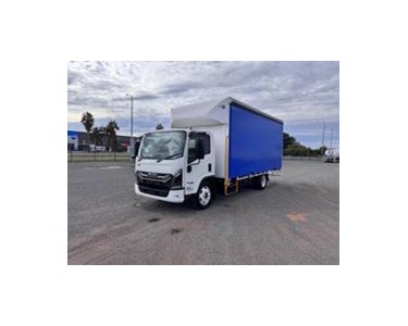 Isuzu - Curtainsider Truck | NQR 88/80-190 AM D42