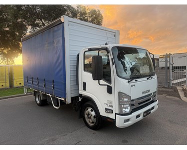 Isuzu - Used Curtainsider Truck | Npr 6 Pallet Curtainsider