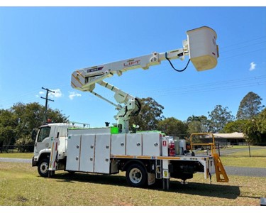 Terex - Insulated Truck Mounted EWP - TL45 - 15.6m
