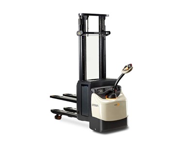 Crown - ES Series Walkie Stacker | Fork Over Pallet Stacker with Initial Lift