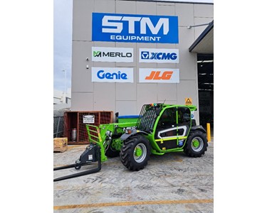 Merlo - Compact Telehandlers | TF33.7 Demo 