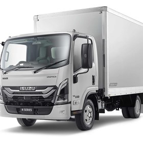 Pantech Truck | NNR 45-150 DT D34 Vanpack