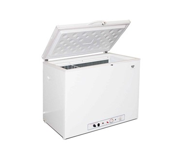 Warrior - Gas Refrigerator with Freezer WG198F | Chest Freezer 