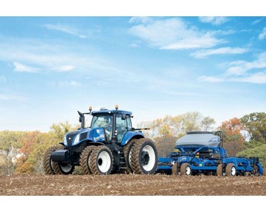 New Holland - Tractors | Genesis® T8