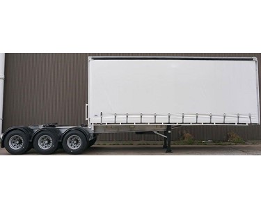 12 Pallet Flat Deck Tautliner