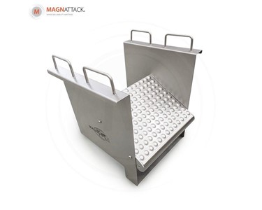 Magnattack - RE80® Dimple-Mag® Magnet Extraction System