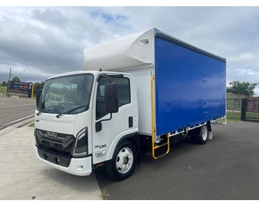 Isuzu - Curtainsider Truck | NQR 88-190 8-Pallet Freight Pack