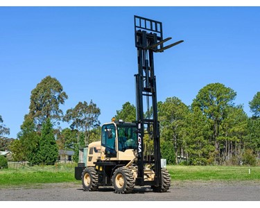 LGMA - All Terrain Forklift | T830 – 3 Ton