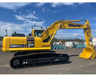 Komatsu - Excavator | PC210LC
